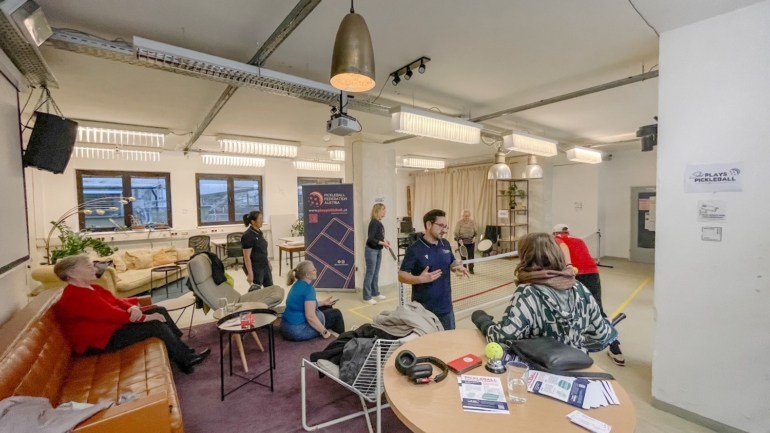 She Plays Pickleball kicks off in Vienna